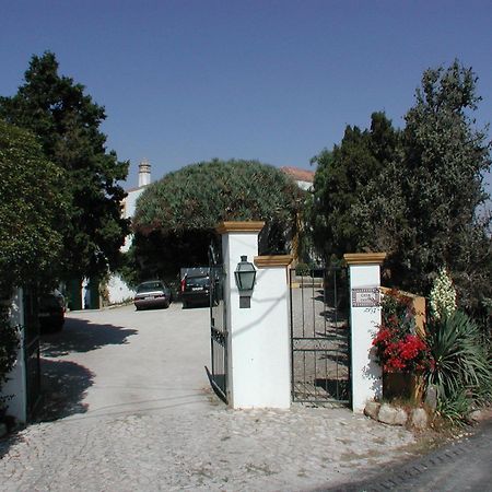 Casa Do Castelo - Turismo De Habitacao Bed & Breakfast Atouguia Da Baleia Luaran gambar